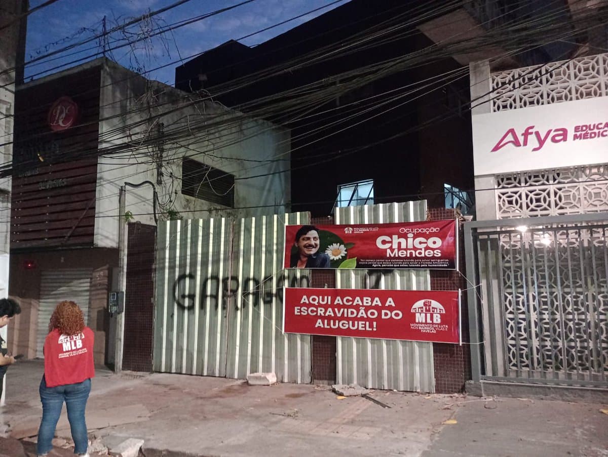 Ocupação Chico Mendes